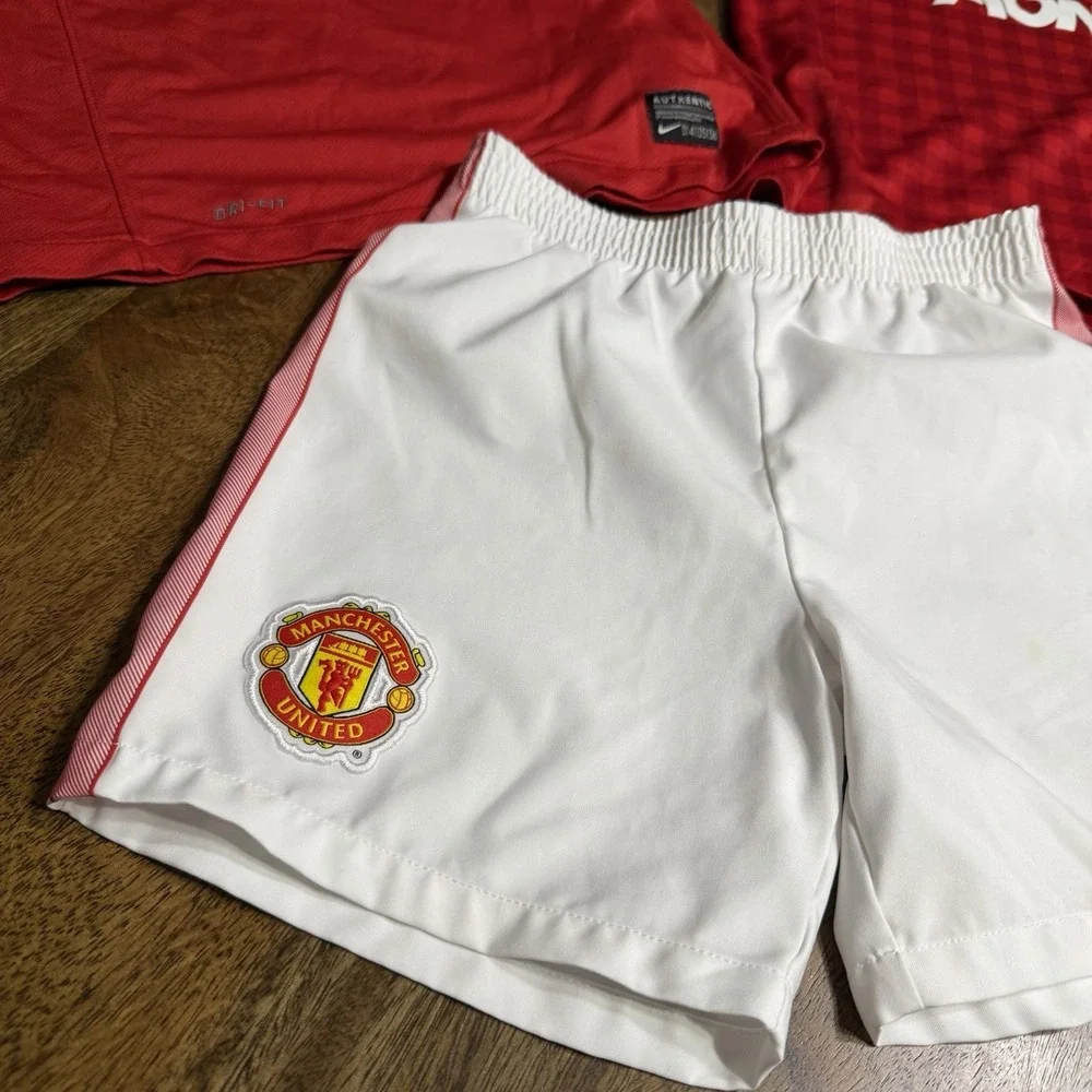Nike Manchester United Rooney Kit Set Jersey Shorts Youth